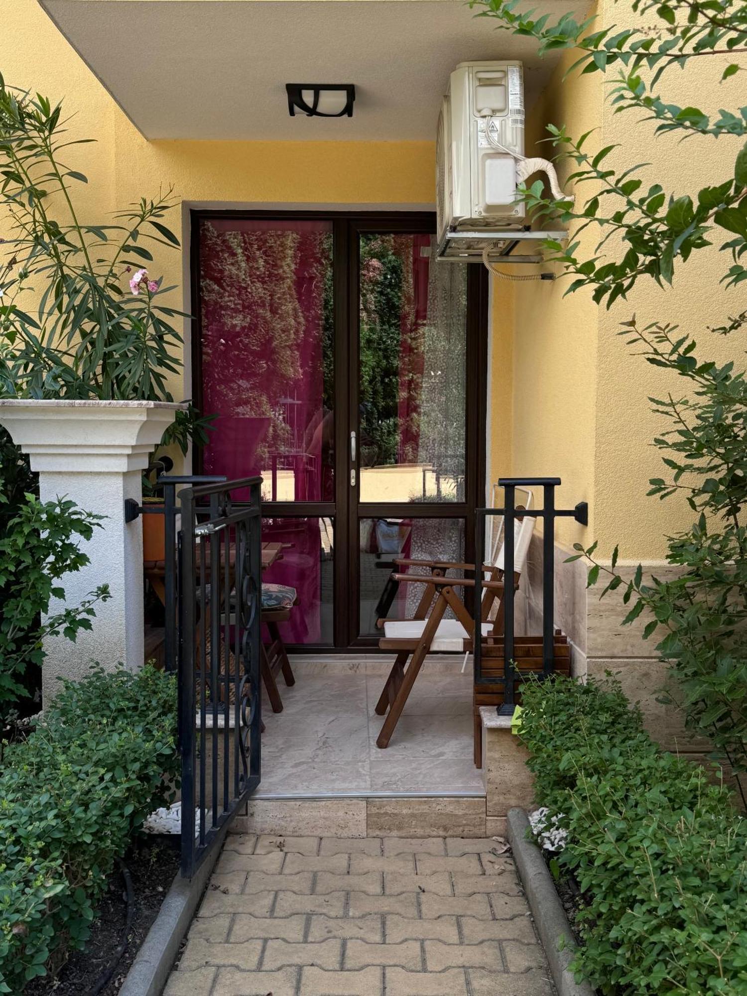 Horizon Apartament Gut Sveti Vlas Exteriör bild